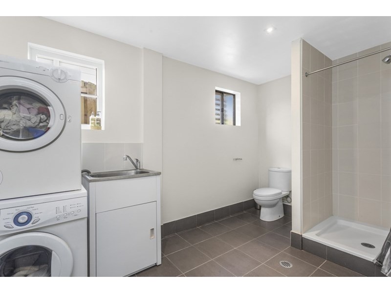 96 Rose Street, Wooloowin QLD 4030