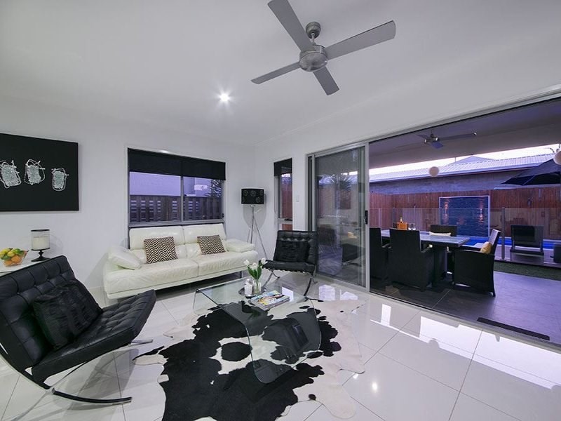 26 Ure Street, Hendra QLD 4011