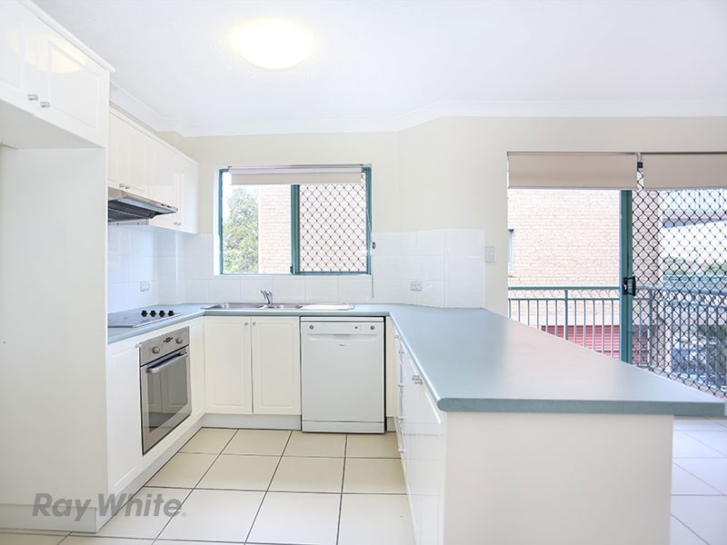 4/23 Rainey Street, Chermside QLD 4032