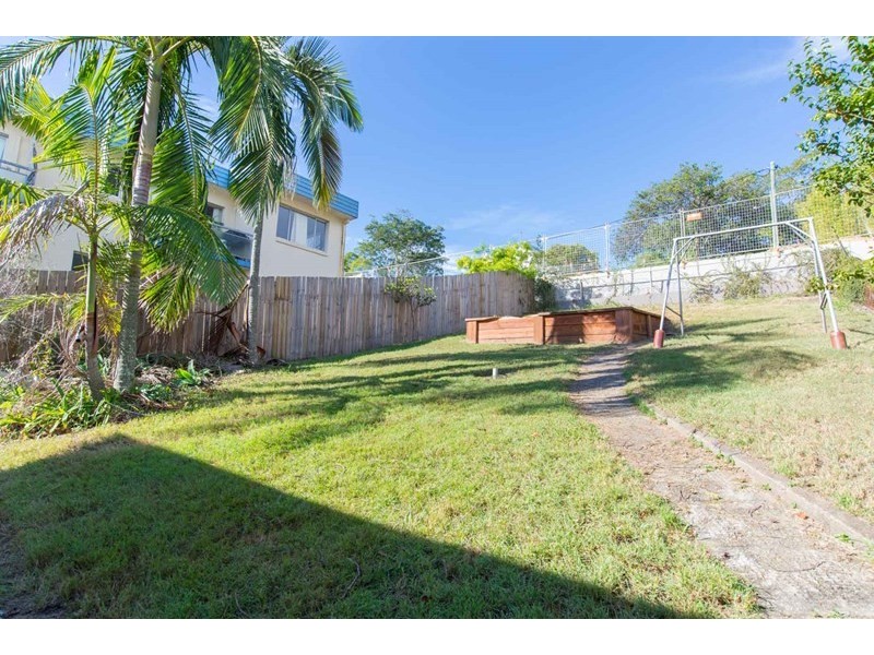13 Cox Road, Windsor QLD 4030