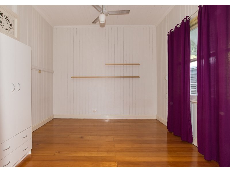 13 Cox Road, Windsor QLD 4030