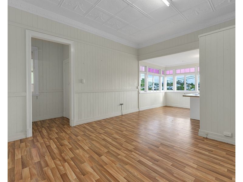 57 Days Road, Grange QLD 4051