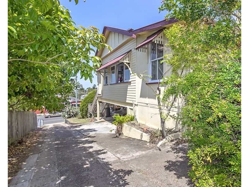 57 Days Road, Grange QLD 4051