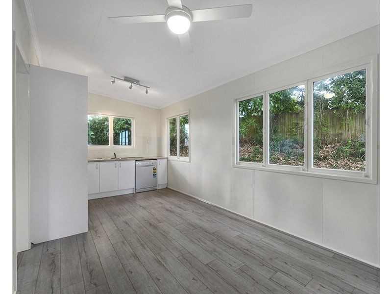 57 Days Road, Grange QLD 4051