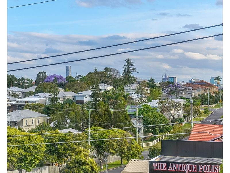 57 Days Road, Grange QLD 4051
