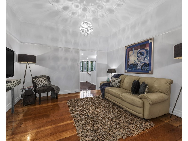 83 Grange Road, Grange QLD 4051