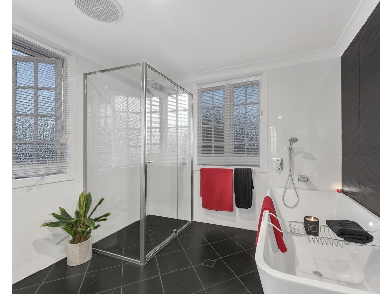 83 Grange Road, Grange QLD 4051