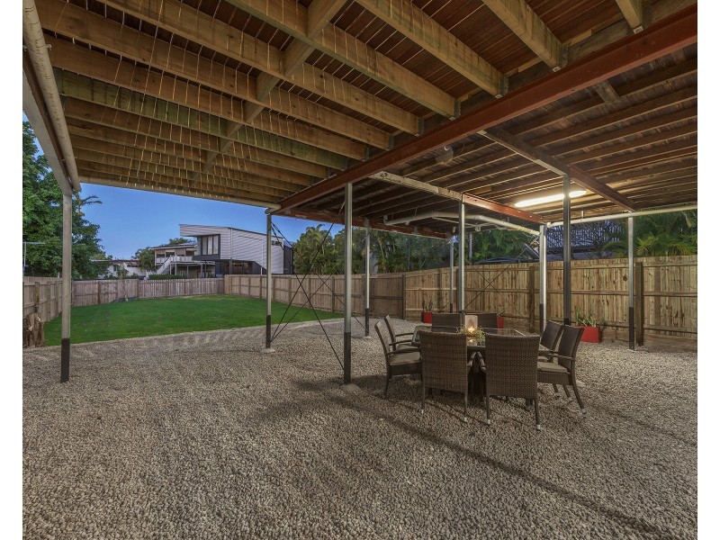 83 Grange Road, Grange QLD 4051