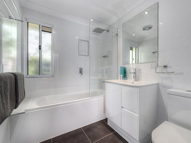 16 Caronga Street, Wavell Heights QLD 4012