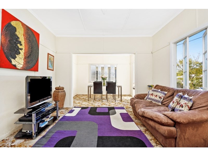 10 Balal Street, Stafford QLD 4053