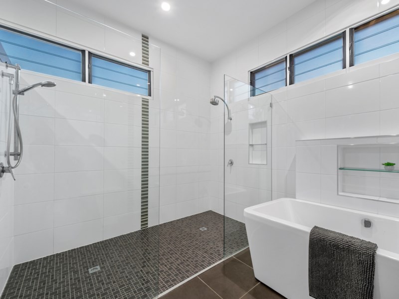 155 Kitchener Road, Kedron QLD 4031