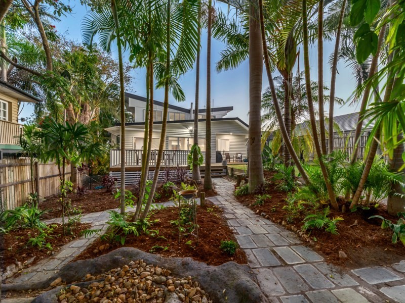 155 Kitchener Road, Kedron QLD 4031