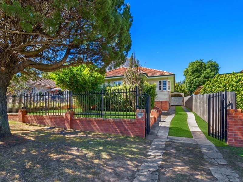 23 Palomar Parade, Wavell Heights QLD 4012