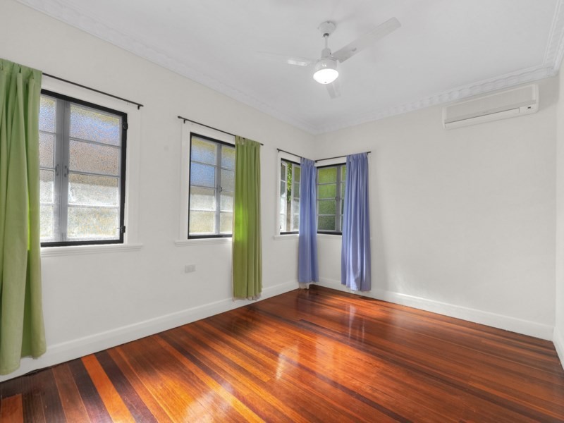 23 Palomar Parade, Wavell Heights QLD 4012