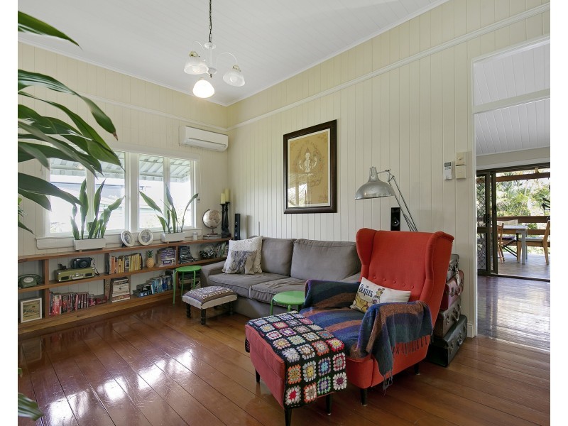 84 Harding Street, Hendra QLD 4011