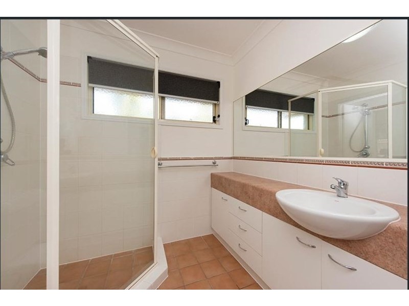 4/220 Kedron Brook Road, Wilston QLD 4051