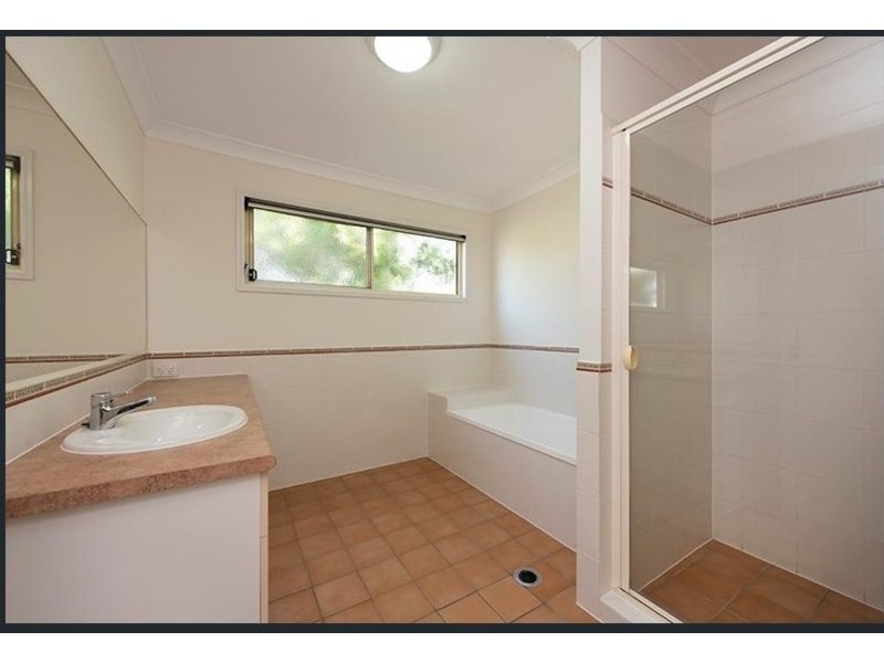 4/220 Kedron Brook Road, Wilston QLD 4051