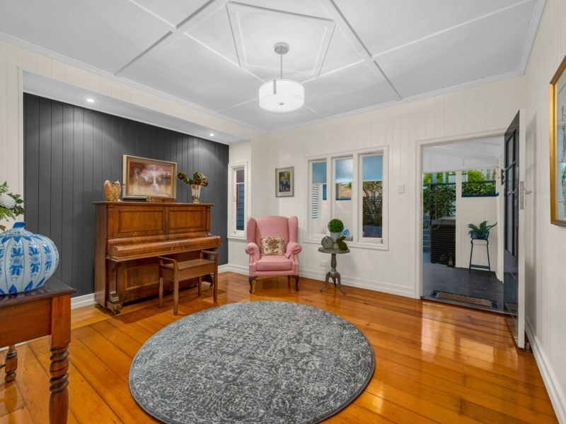 53 Newton Street, Grange QLD 4051