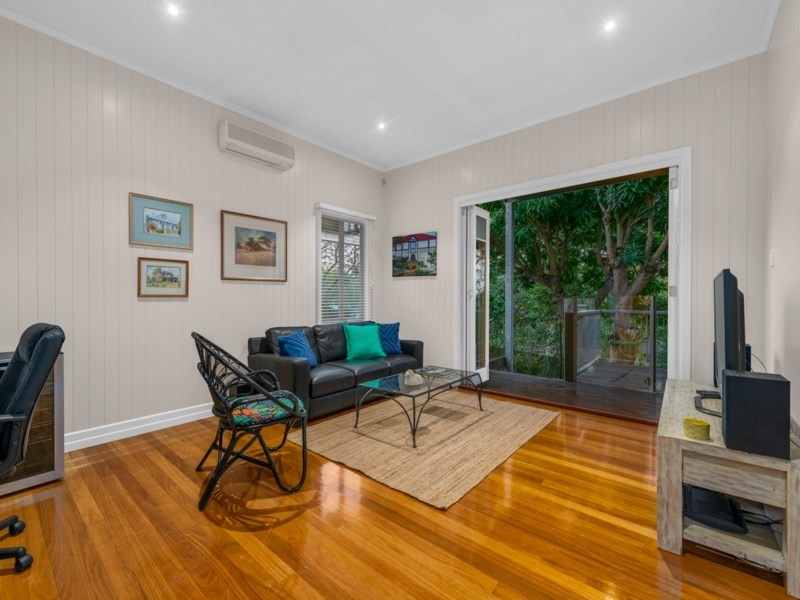 53 Newton Street, Grange QLD 4051