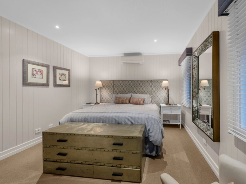 53 Newton Street, Grange QLD 4051