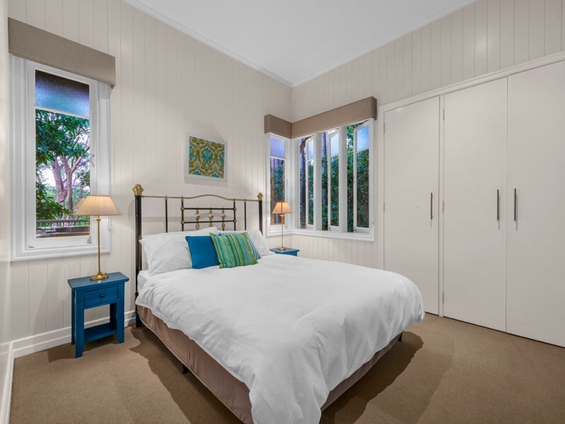 53 Newton Street, Grange QLD 4051