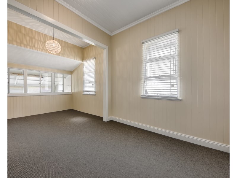 12 Hawdon Street, Wilston QLD 4051