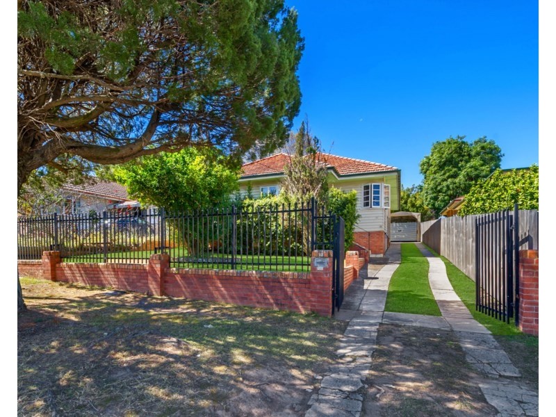 23 Palomar Parade, Wavell Heights QLD 4012