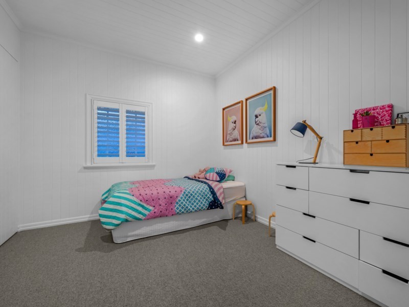 79 Lanham Avenue, Grange QLD 4051