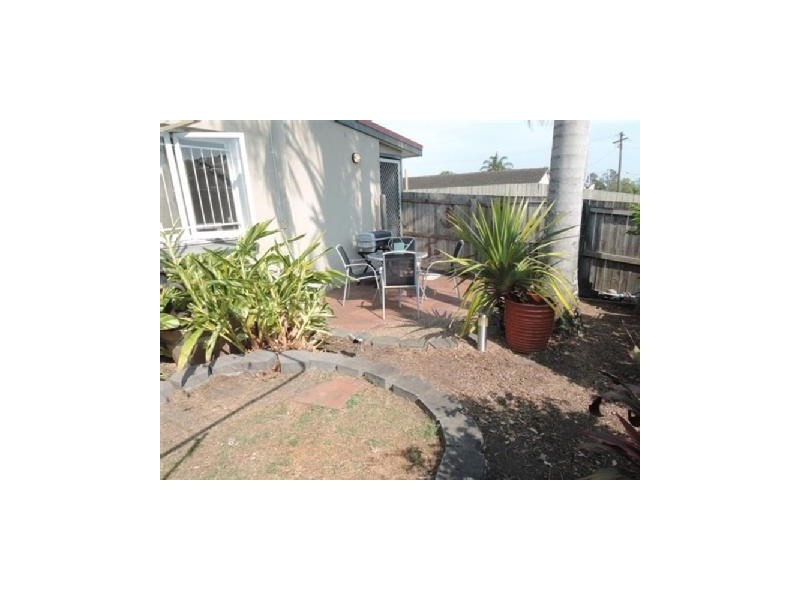 2/211 Webster Road, Stafford QLD 4053