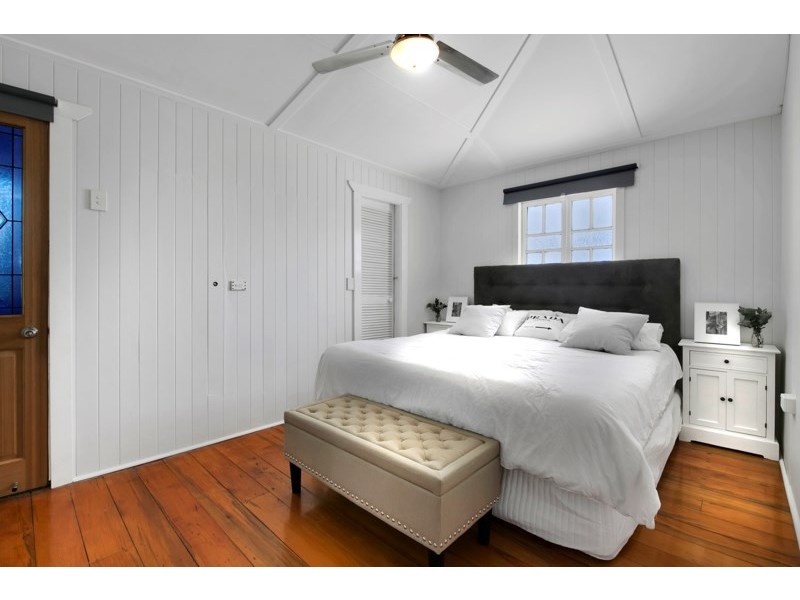 64 Clarke Street, Hendra QLD 4011