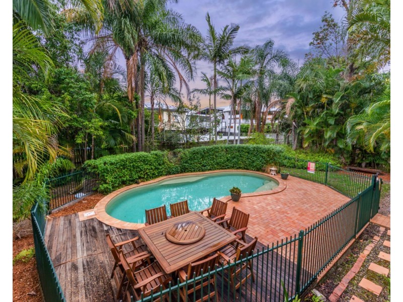 14 Stevenson Street, Grange QLD 4051