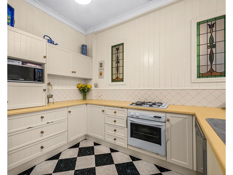 14 Stevenson Street, Grange QLD 4051