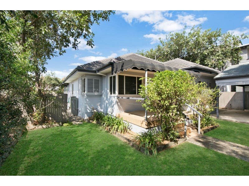 11 Williams Avenue, Hendra QLD 4011