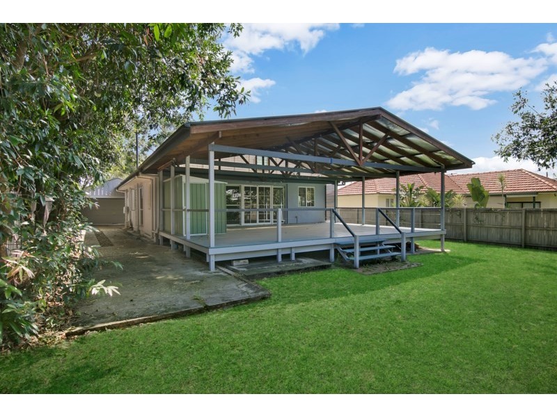 11 Williams Avenue, Hendra QLD 4011