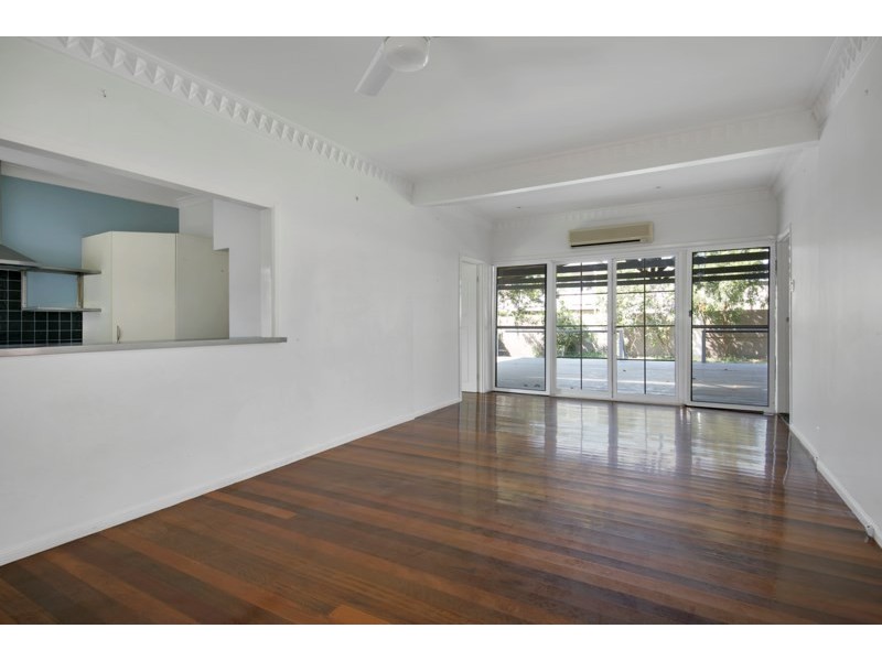 11 Williams Avenue, Hendra QLD 4011