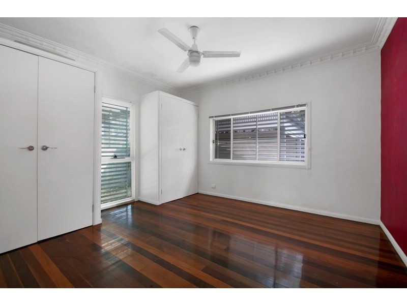 11 Williams Avenue, Hendra QLD 4011