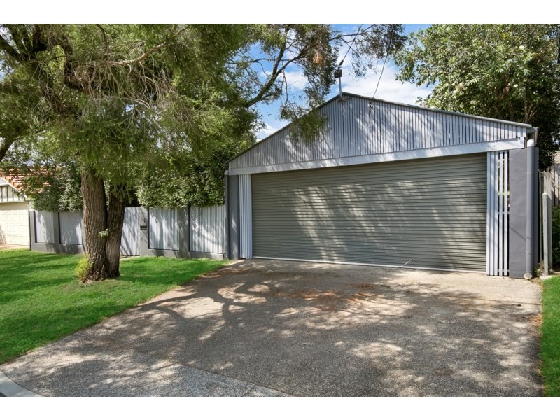 11 Williams Avenue, Hendra QLD 4011