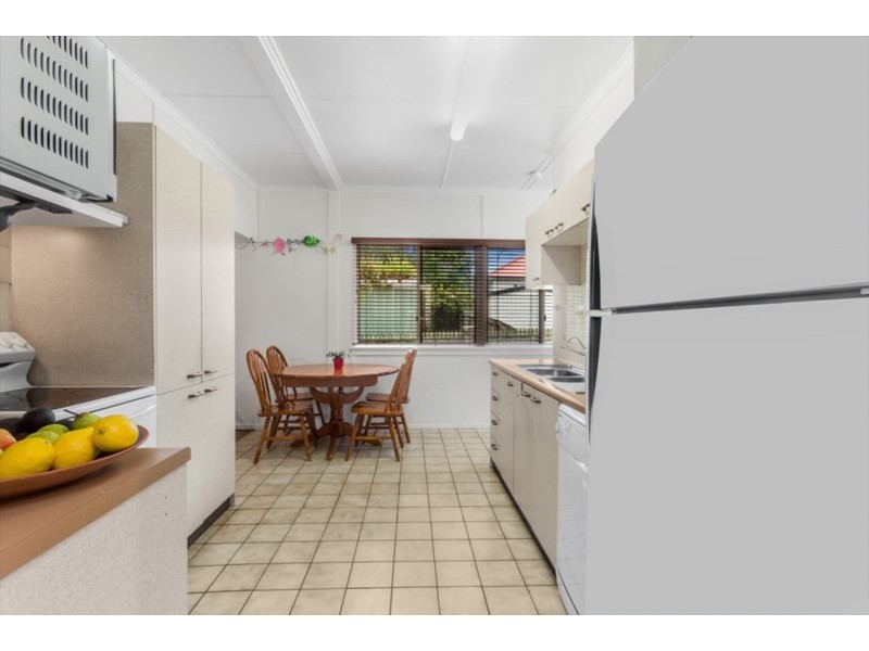 8 Bagot Street, Wavell Heights QLD 4012