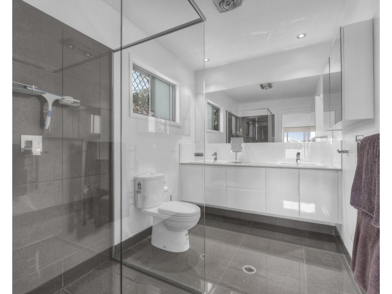 Wavell Heights QLD 4012