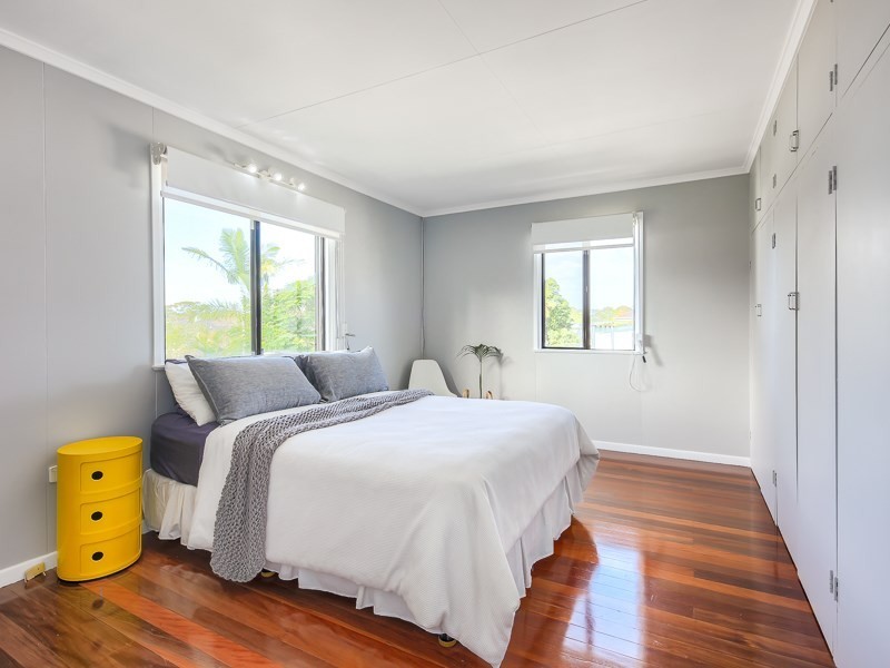 25 Newman Road, Wavell Heights QLD 4012