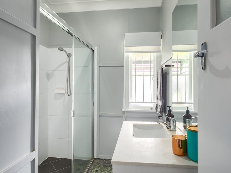 25 Newman Road, Wavell Heights QLD 4012