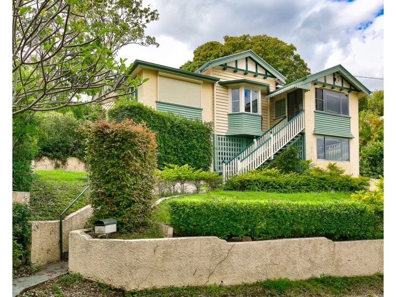 45 Lansdowne Street, Newmarket QLD 4051