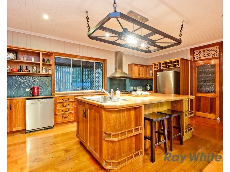 19 Larwill Avenue, Northgate QLD 4013