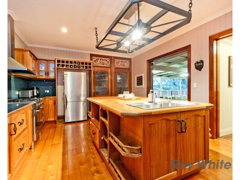 19 Larwill Avenue, Northgate QLD 4013