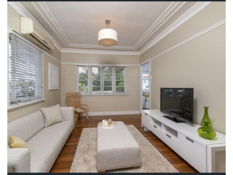 7 Crawford Avenue, Stafford QLD 4053