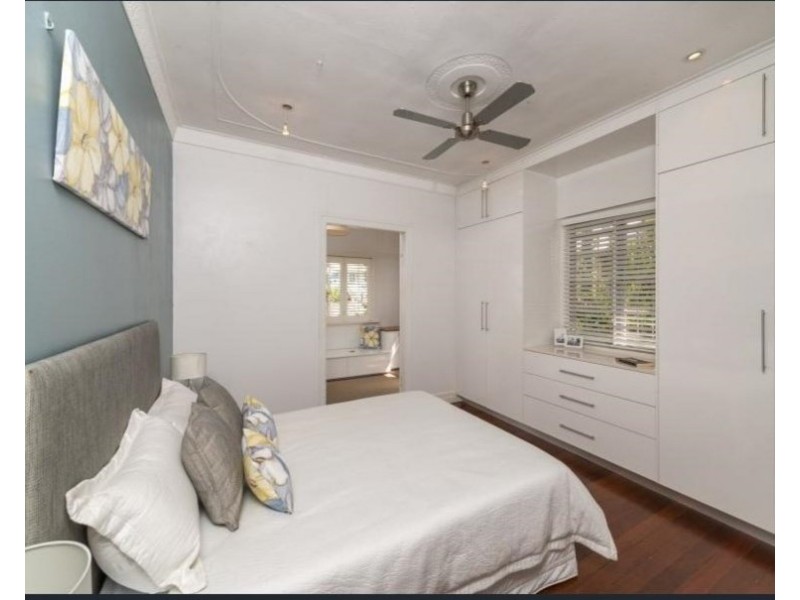 7 Crawford Avenue, Stafford QLD 4053