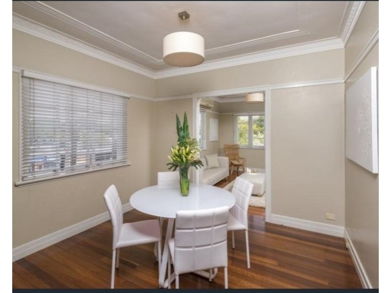 7 Crawford Avenue, Stafford QLD 4053