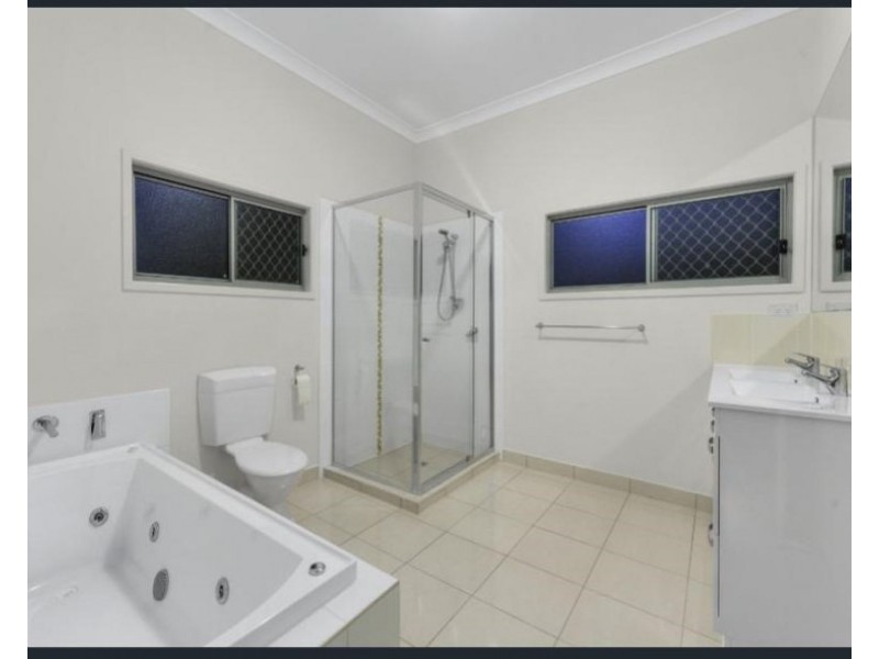 106 Albion Road, Windsor QLD 4030