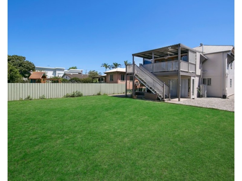 109 Raceview Avenue, Hendra QLD 4011