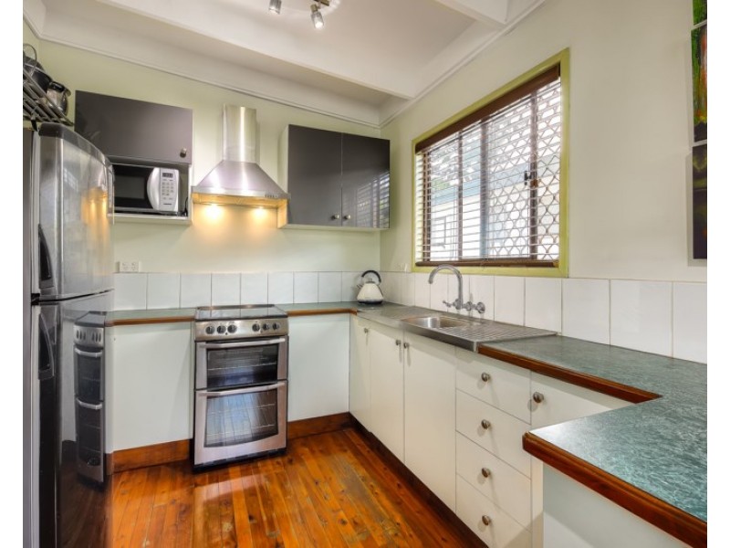 73 Albion Road, Albion QLD 4010